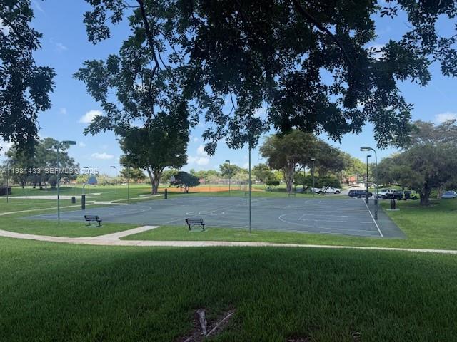 LAKES OF THE MEADOW SEC 3 - Residential