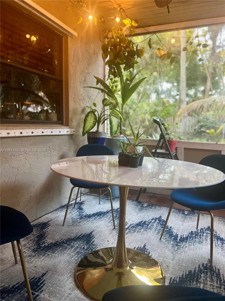 LAKES OF THE MEADOW SEC 3 - Residential