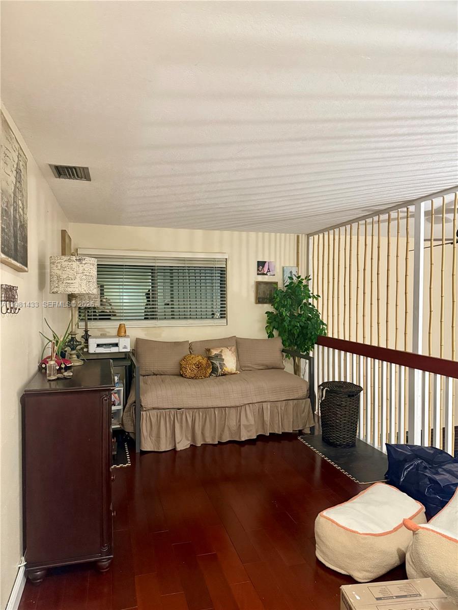 LAKES OF THE MEADOW SEC 3 - Residential