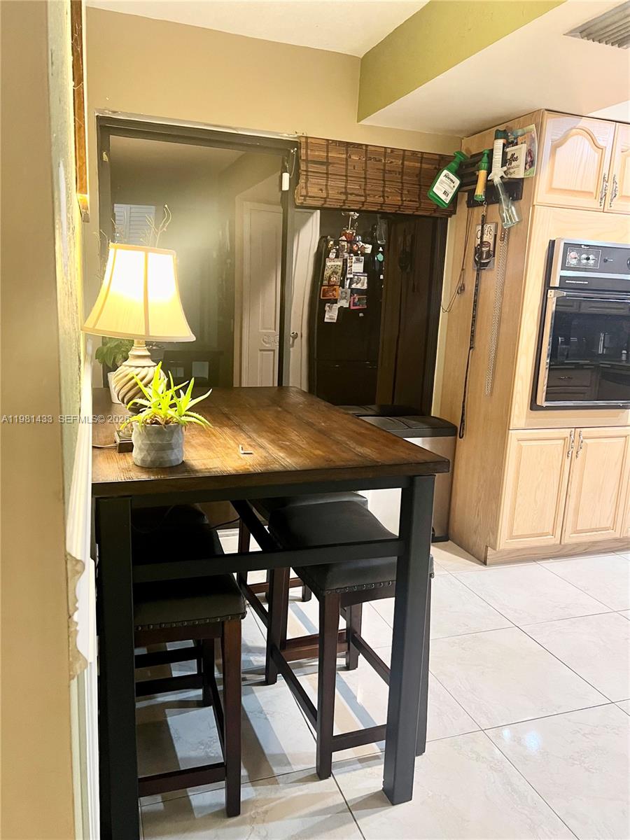 LAKES OF THE MEADOW SEC 3 - Residential