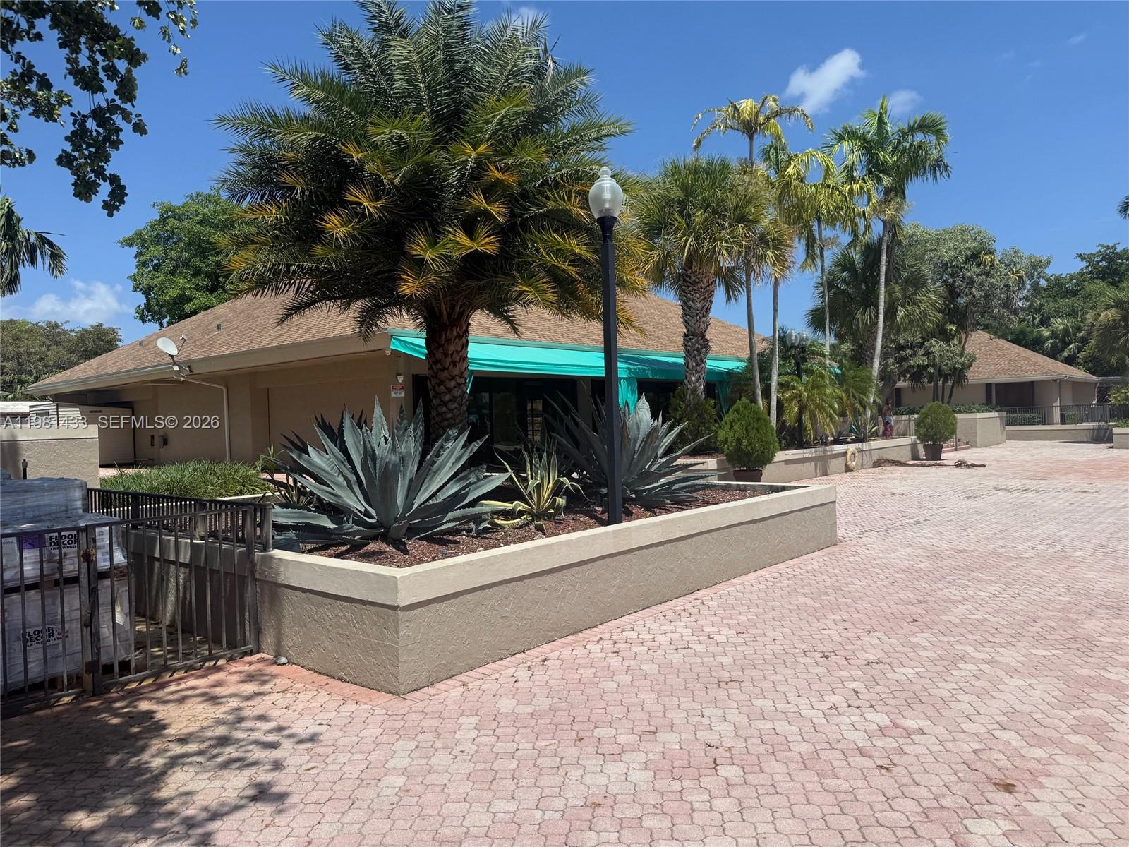 LAKES OF THE MEADOW SEC 3 - Residential