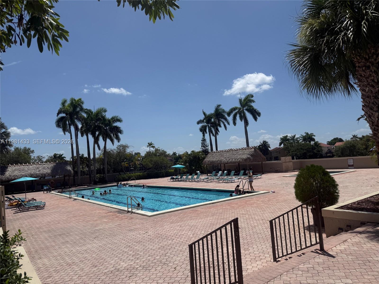 LAKES OF THE MEADOW SEC 3 - Residential