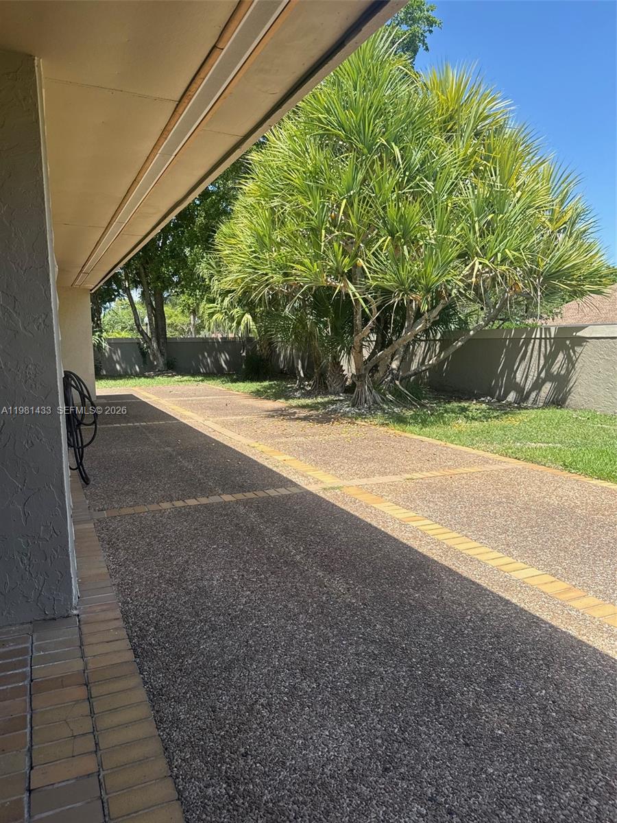 LAKES OF THE MEADOW SEC 3 - Residential