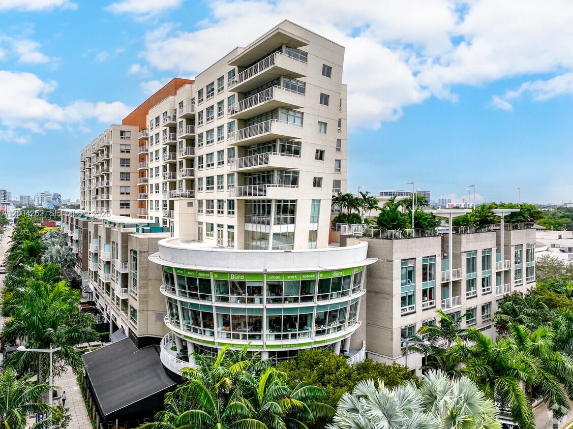 MIDBLOCK MIAMI CONDO - Residential
