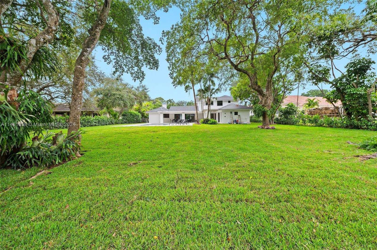 SUNSET VISTAS - Residential