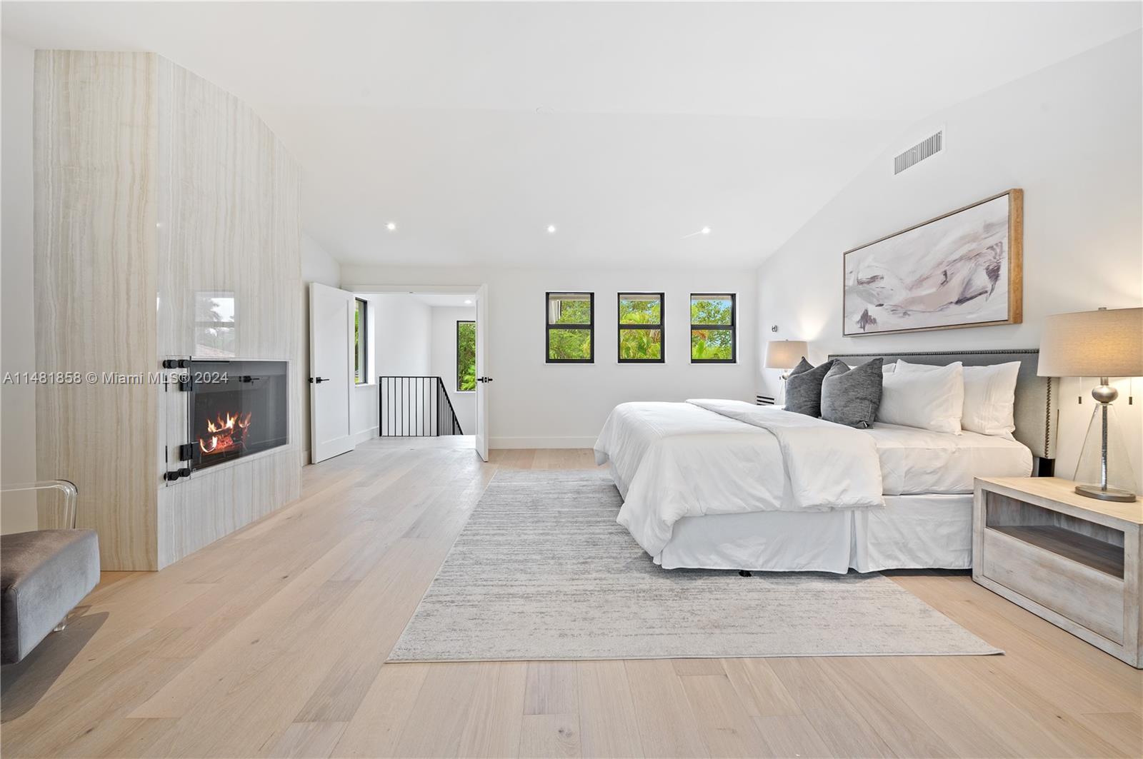 SUNSET VISTAS - Residential