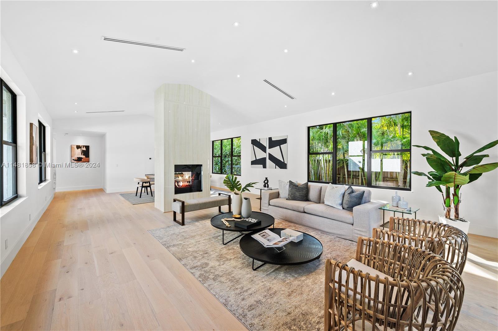 SUNSET VISTAS - Residential