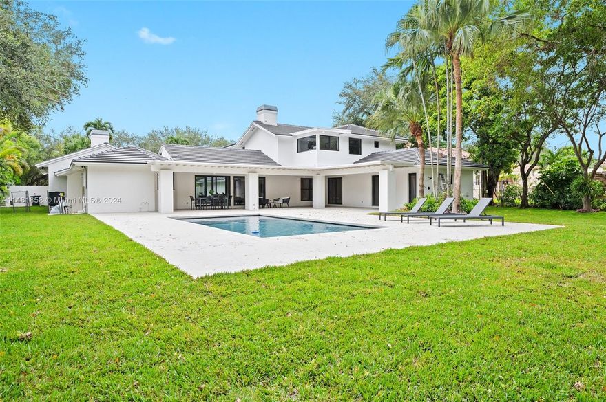 Glenvar Heights Contemporary Luxury. Completely rebuilt in 2023, this residence on a no-thru street showcases big spaces & clean lines. Commanding the entire 2nd flr is the huge primary suite w/sitting room, dressing room & spa-like bath. The living & dining rooms are split by a striking marble column w/double-sided wood-burning fireplace. Vaulted ceilings & broad window banks create a fresh airy ambiance awash in sunlight by day & brilliantly illuminated by night. Flanked by glass doors, the family rm opens to an outdoor lounge, pool & large yard on one side, w/private walled courtyard on the other. Large pool-view kitchen w/quartz food prep island & snack counter + giant walk-in pantry. Stunningly landscaped, the builder's acre property has the look & feel of a native botanical park. 2CG