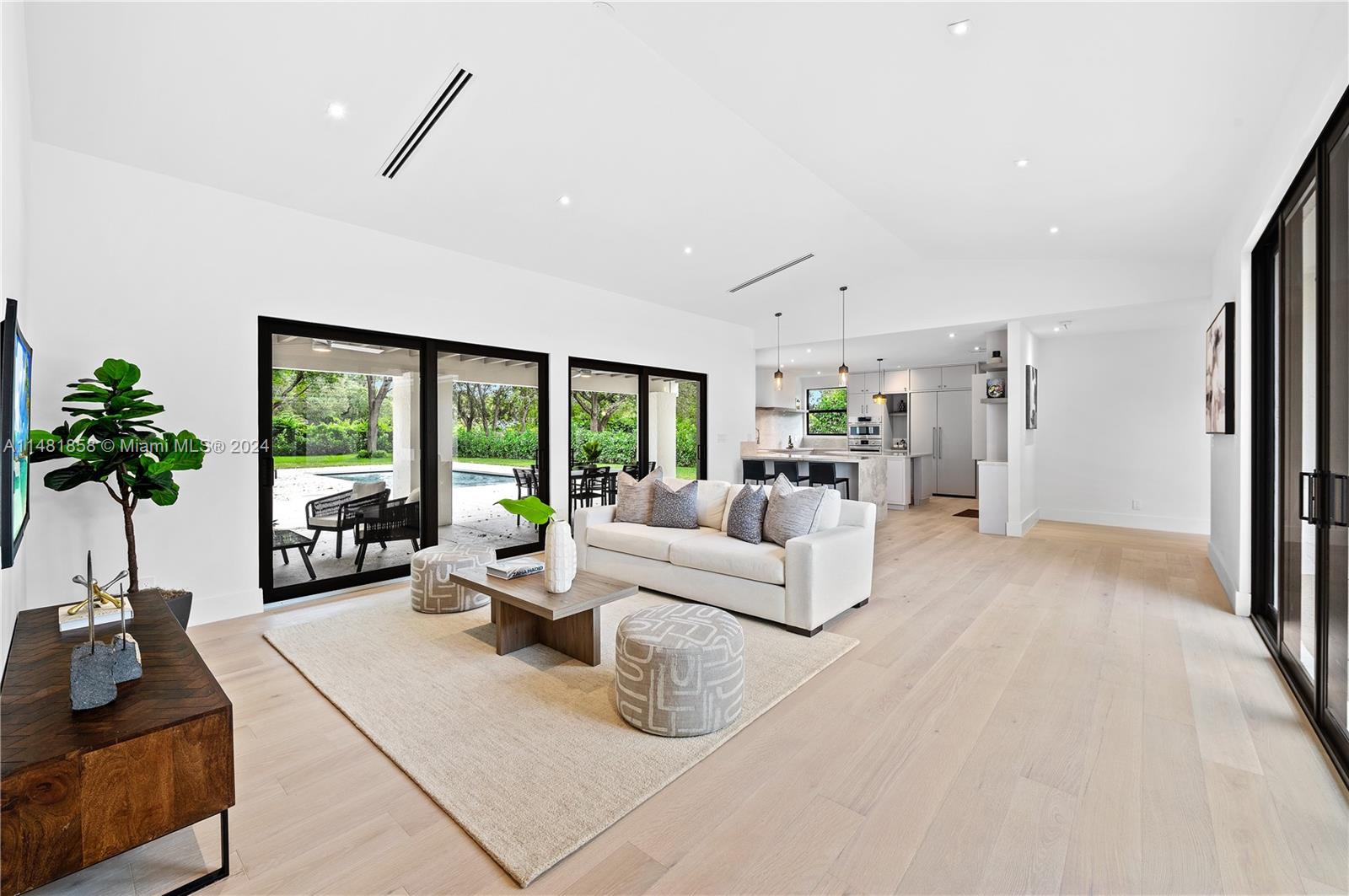 SUNSET VISTAS - Residential