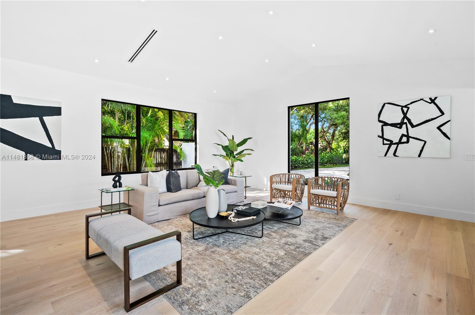 SUNSET VISTAS - Residential