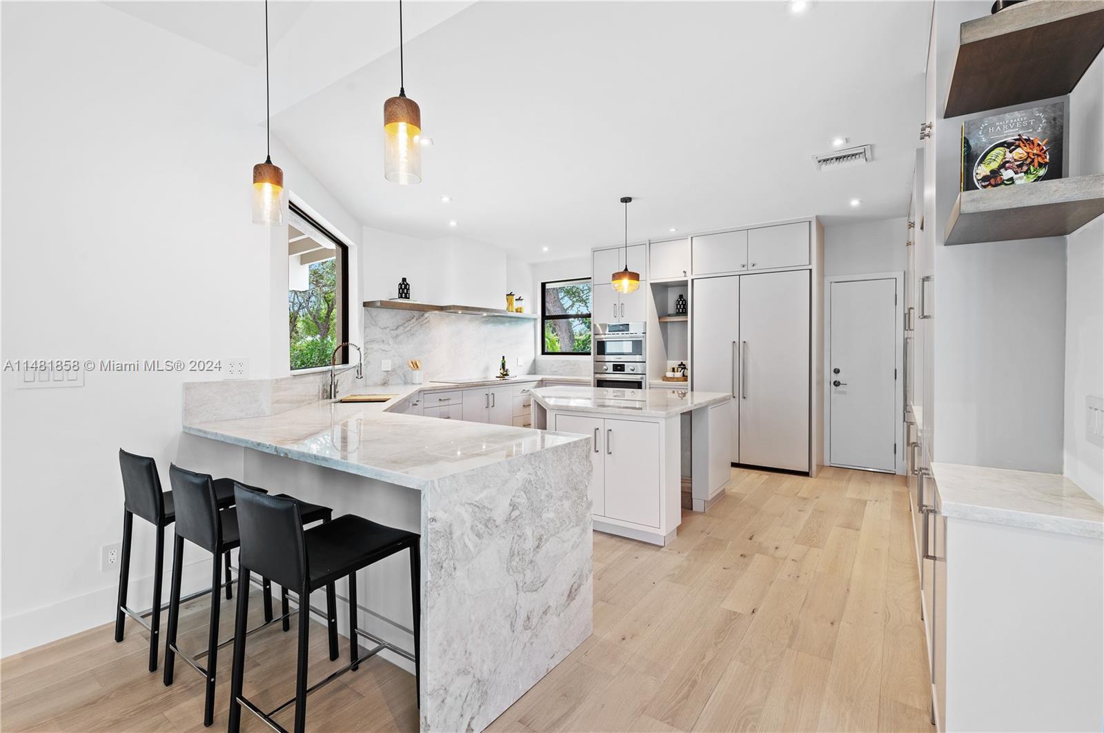 SUNSET VISTAS - Residential