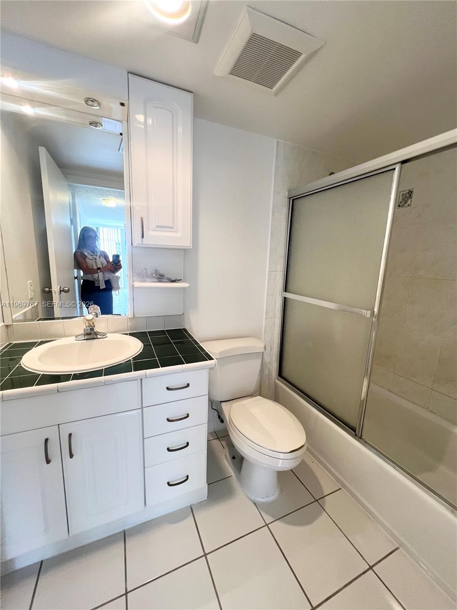 NAUTICO BAY CLUB CONDO - Residential