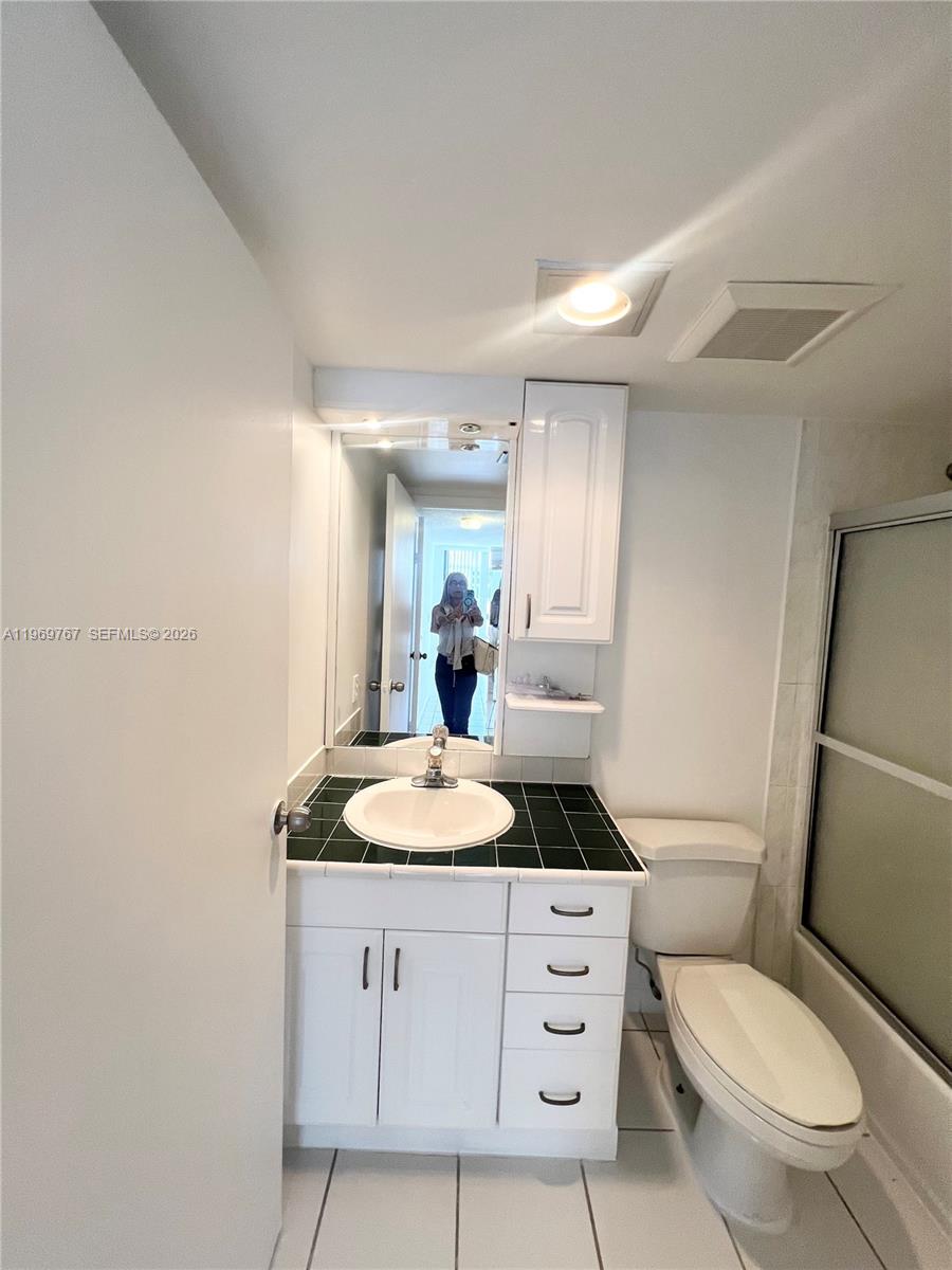 NAUTICO BAY CLUB CONDO - Residential