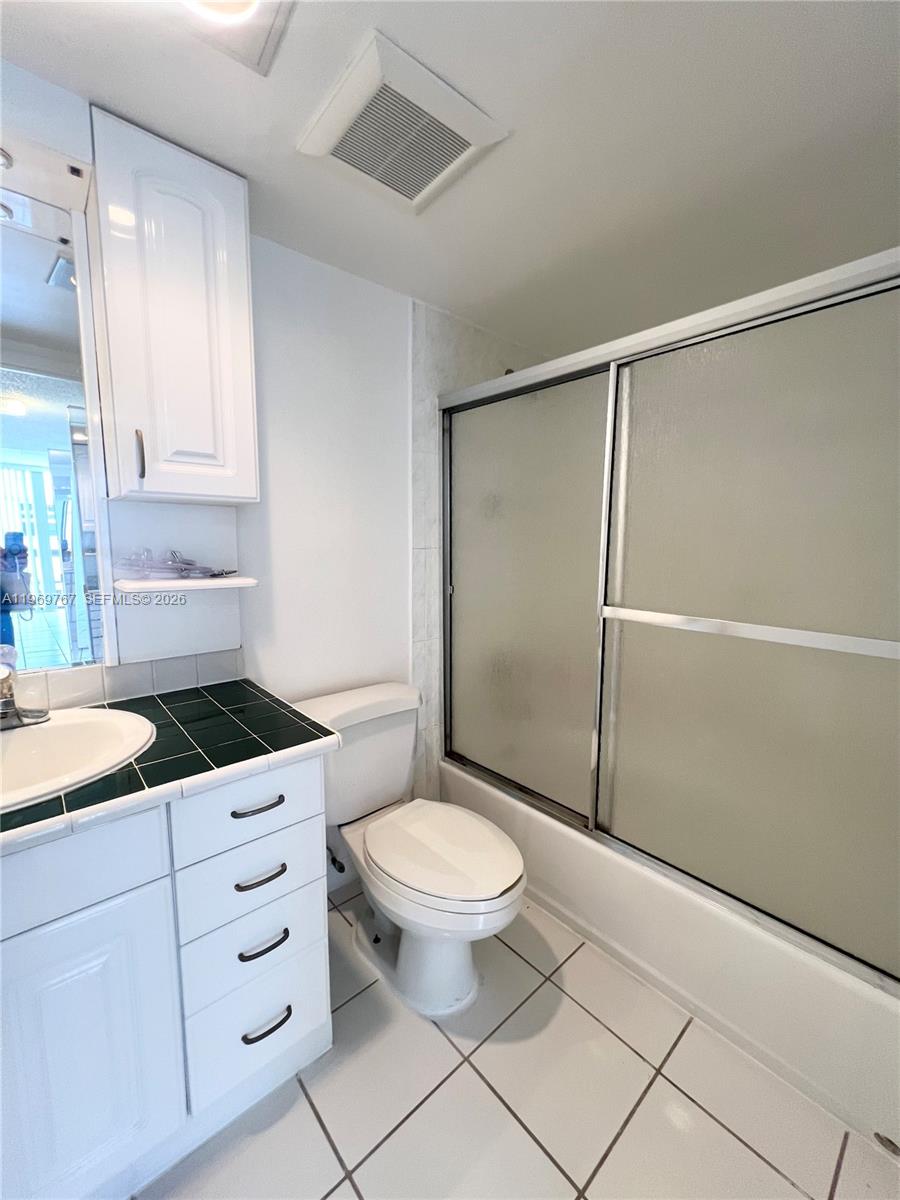 NAUTICO BAY CLUB CONDO - Residential