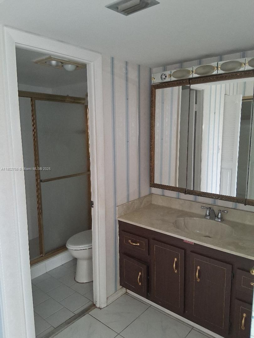 PARK PLACE CONDOMINIUM NO - Residential