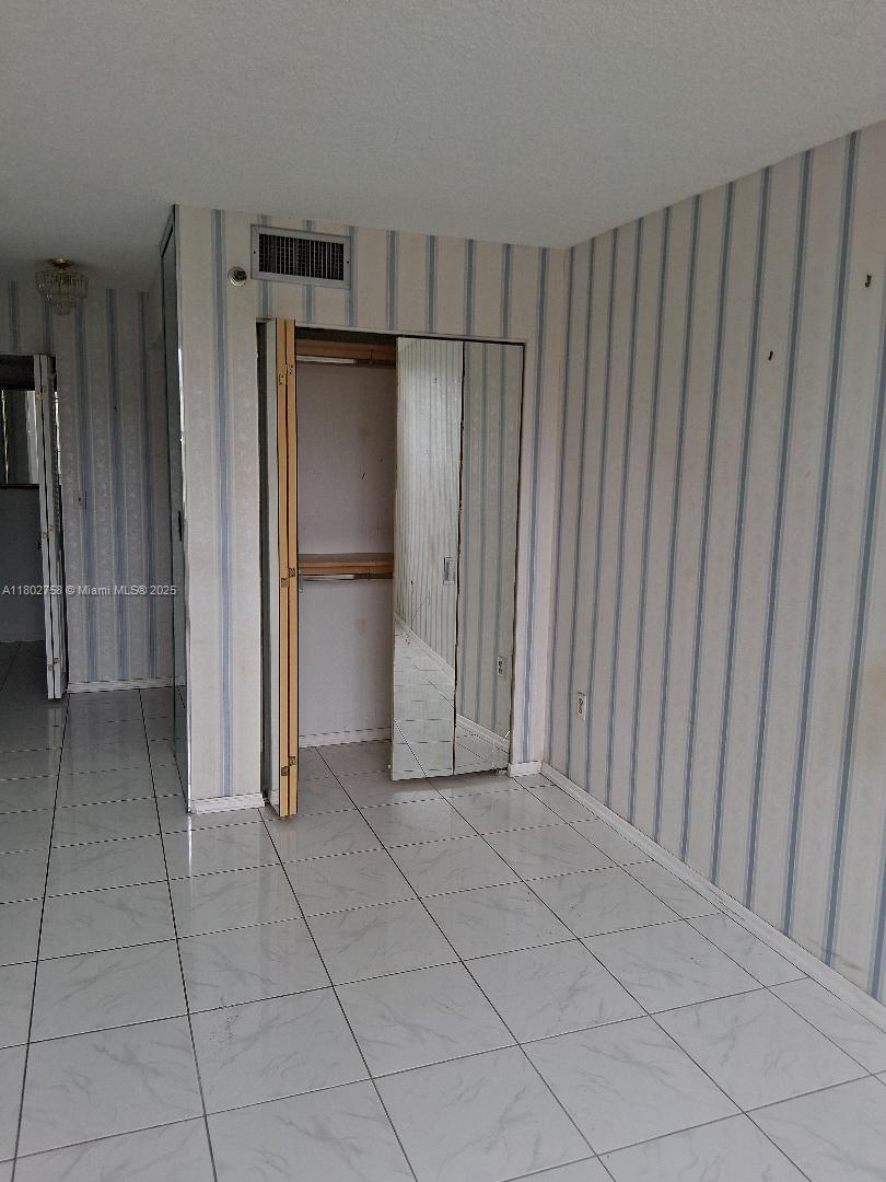 PARK PLACE CONDOMINIUM NO - Residential