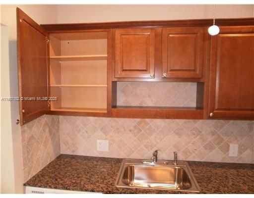 MANSFIELD AT CENTURY VILL - Residential Lease