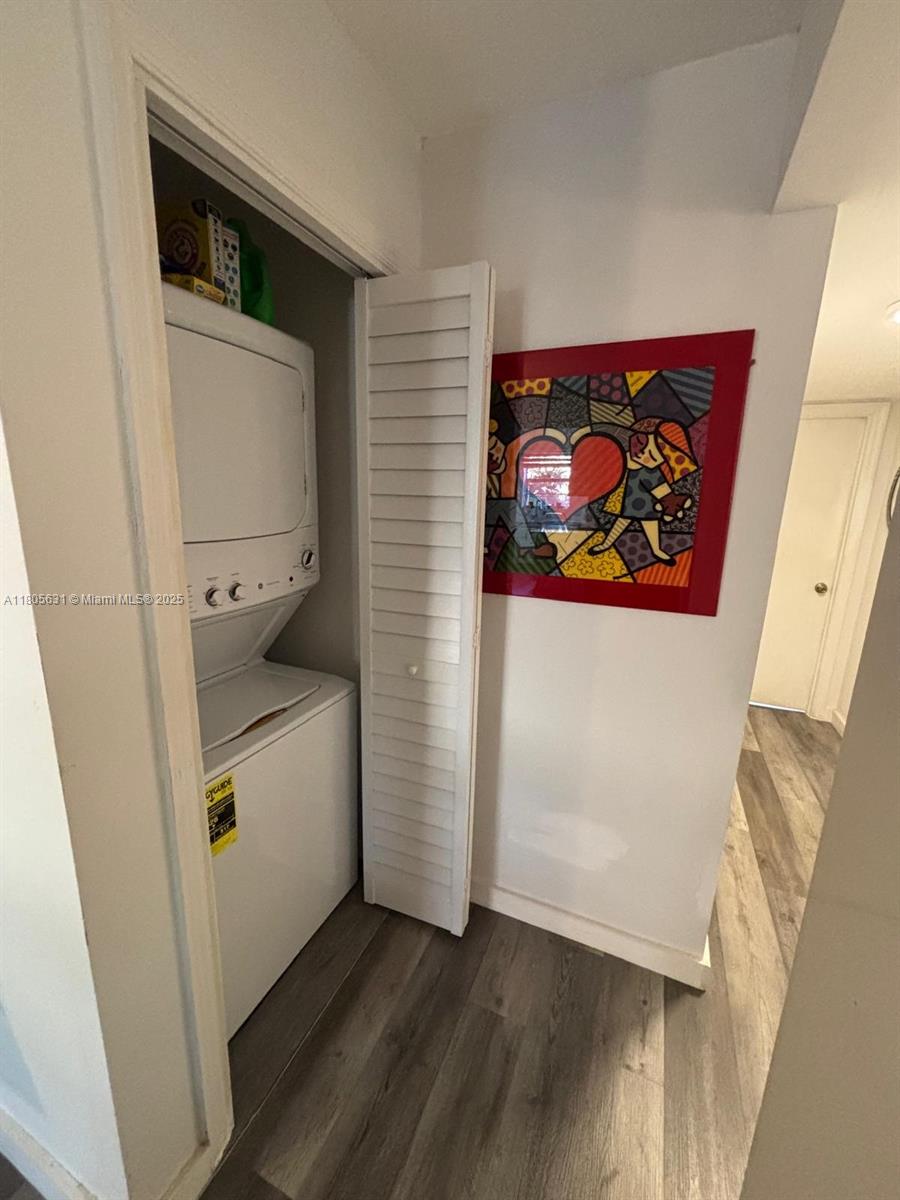 BOCA LINDA CONDO - Residential