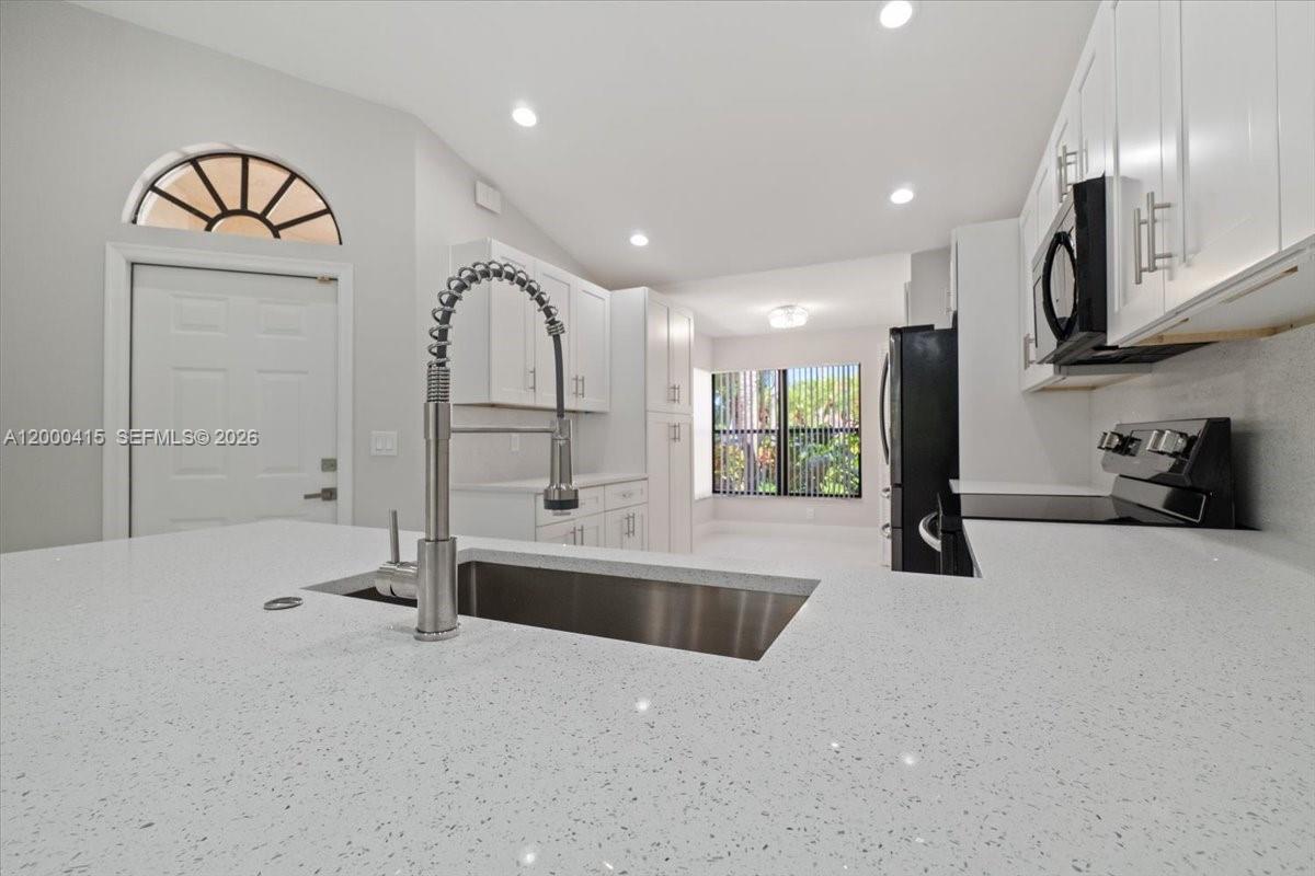 MERIDIANA AT BOCA POINTE - Residential