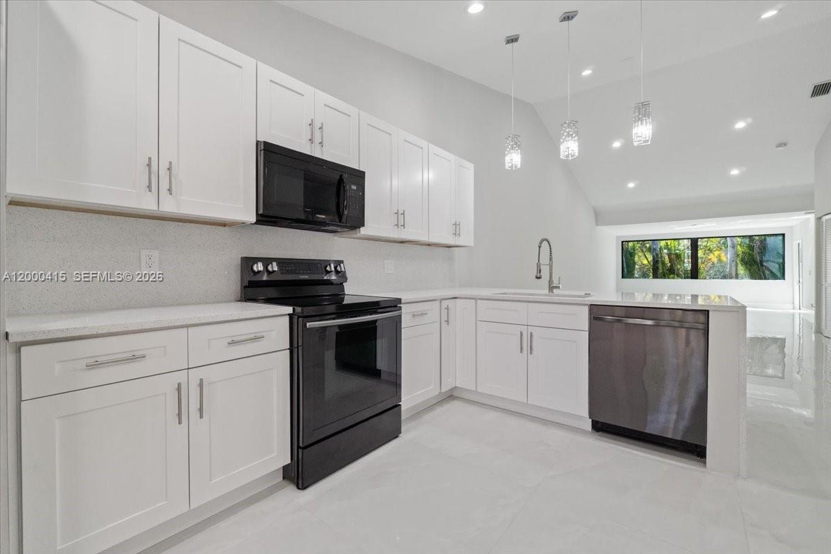 MERIDIANA AT BOCA POINTE - Residential