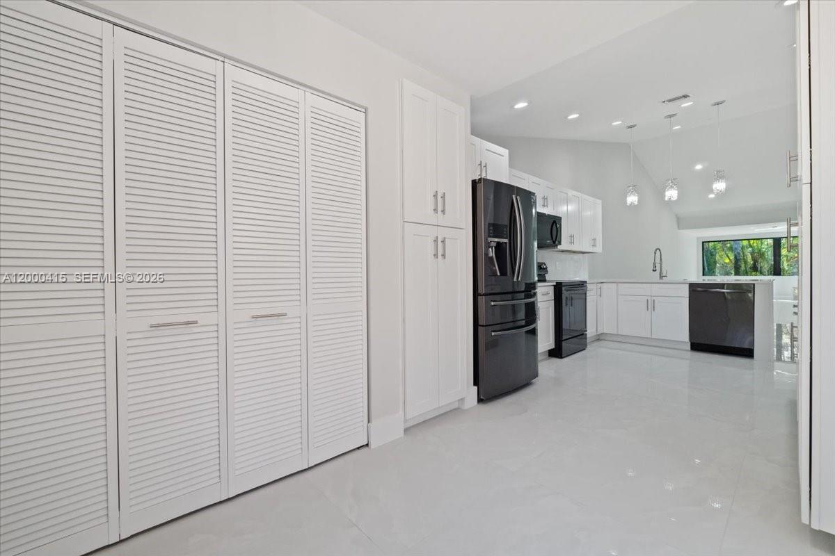 MERIDIANA AT BOCA POINTE - Residential