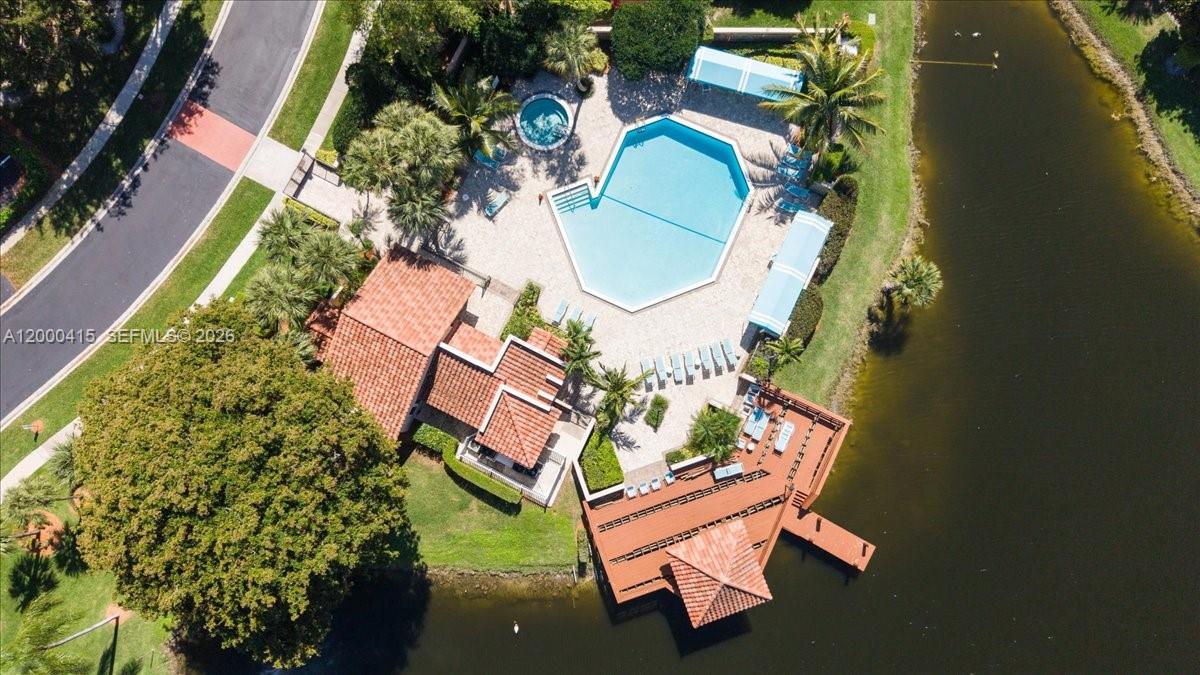 MERIDIANA AT BOCA POINTE - Residential