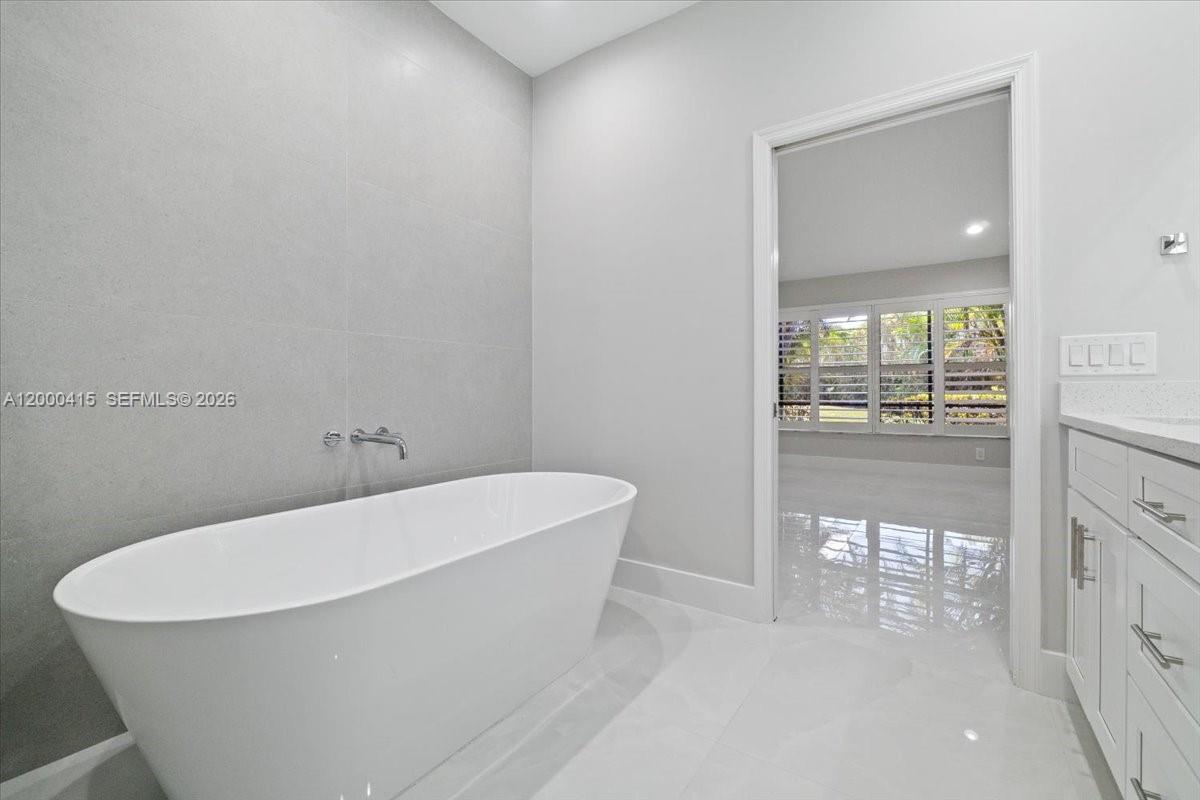 MERIDIANA AT BOCA POINTE - Residential