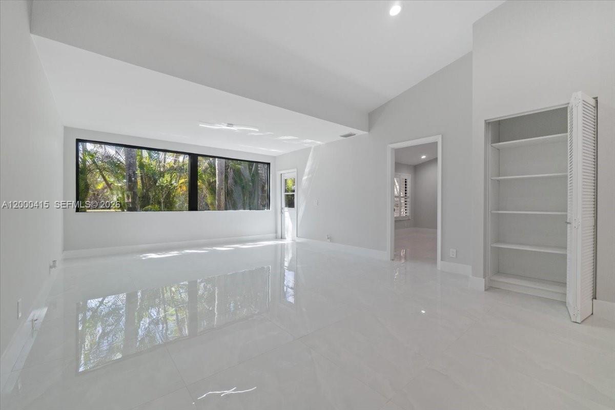 MERIDIANA AT BOCA POINTE - Residential