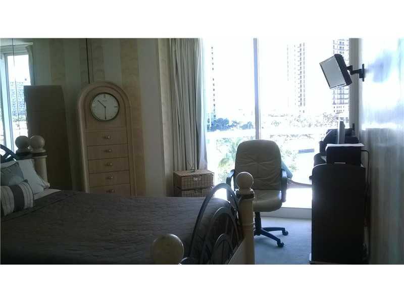 OCEANIA IV CONDO - Residential Lease