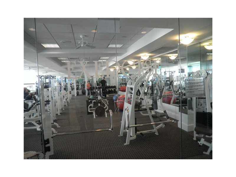 OCEANIA IV CONDO - Residential Lease