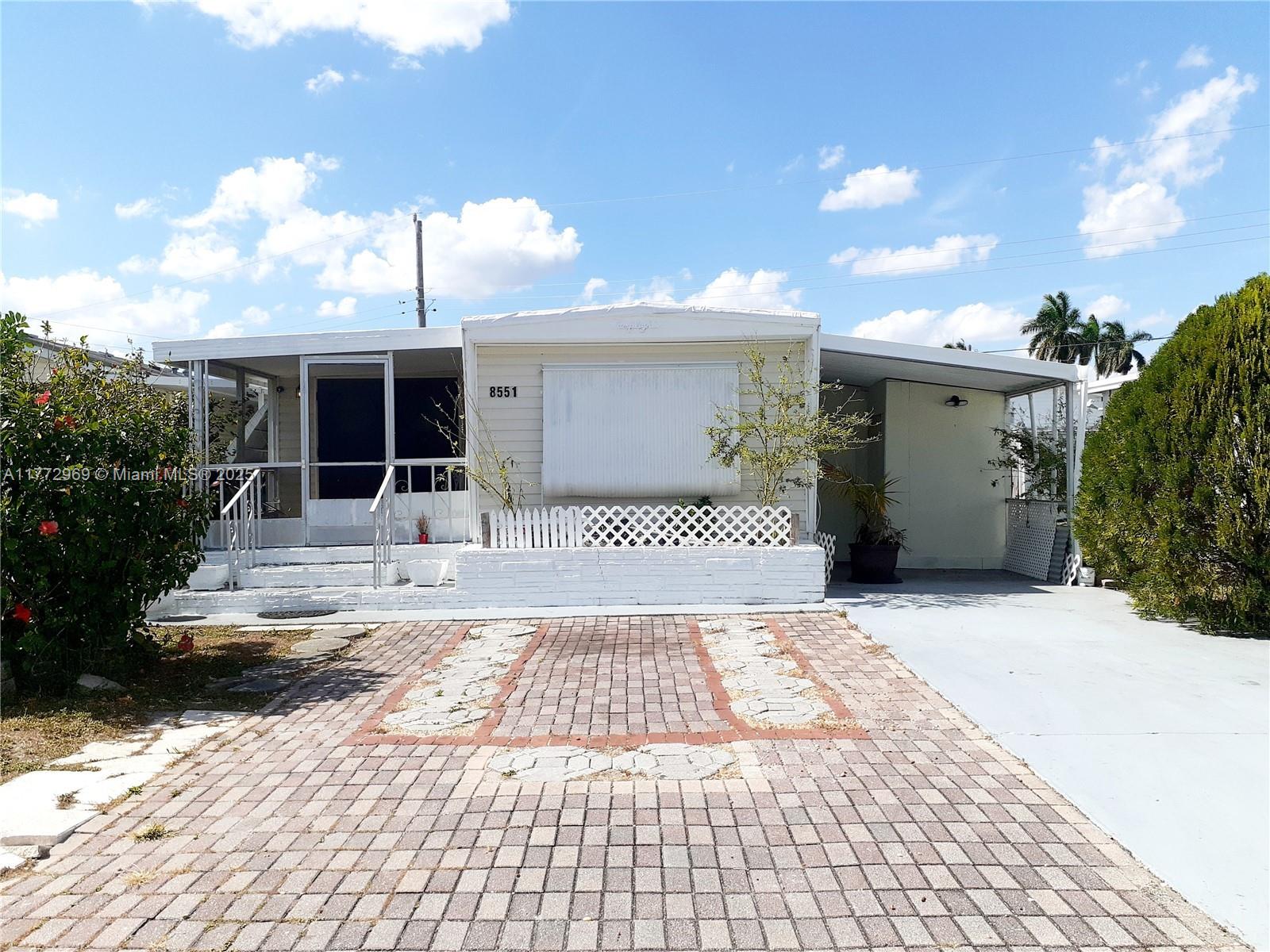 Property for Sale at 8551 Sw 18th Pl, Davie, Broward County, Florida - Bedrooms: 2 
Bathrooms: 2  - $99,900