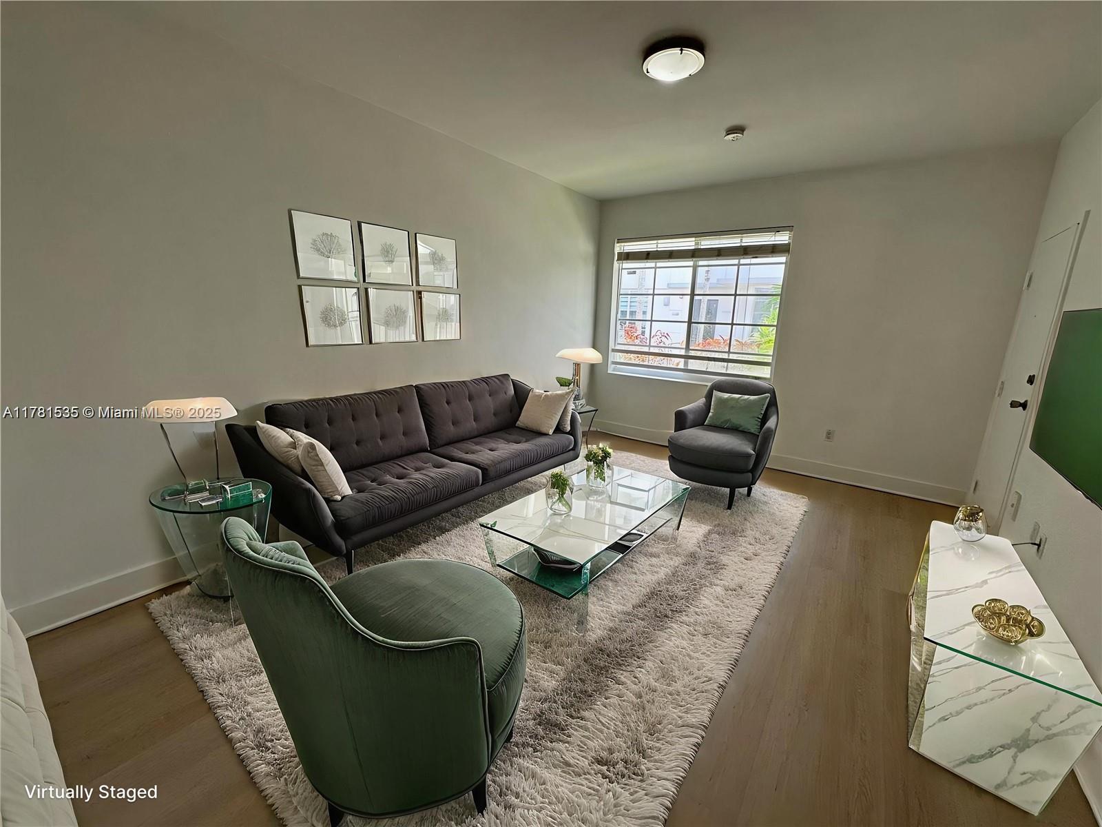 1000 Meridian Ave 17