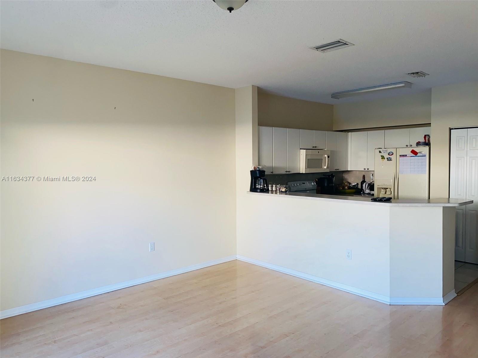 TOWNGATE CONDO TWELVE - Residential Lease