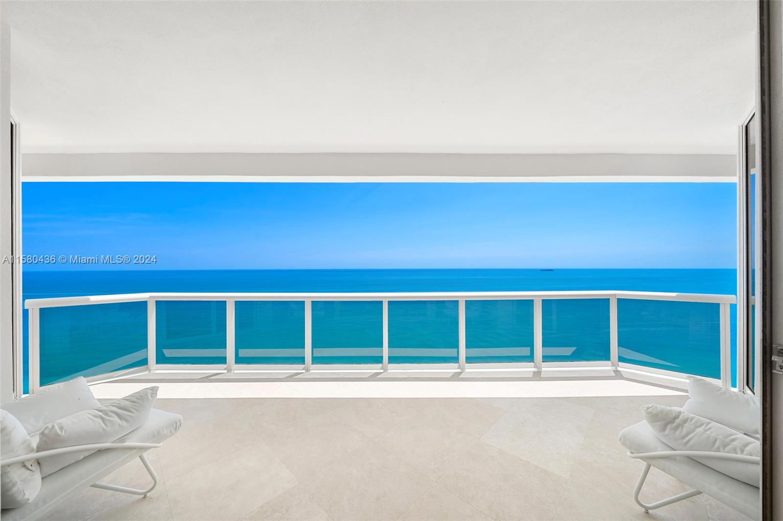 BLUE DIAMOND CONDO - Residential