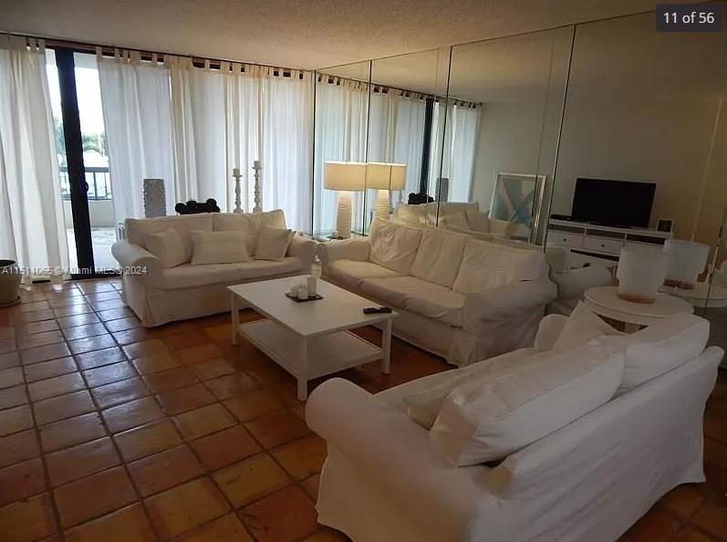 BRAEMAR ISLE CONDO - Residential Lease