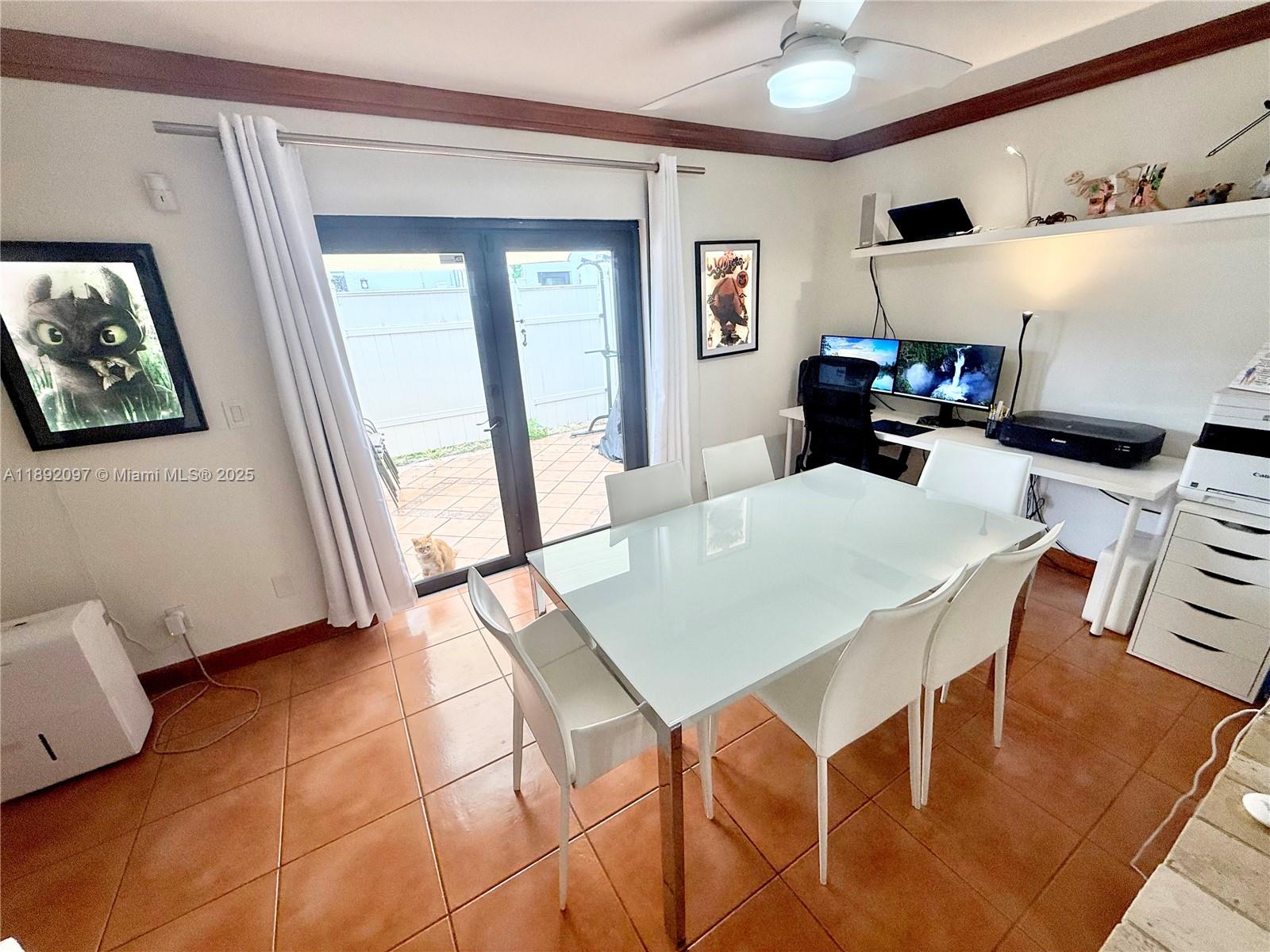 MILLER SIXTY-SEVEN TOWNHO - Residential Lease