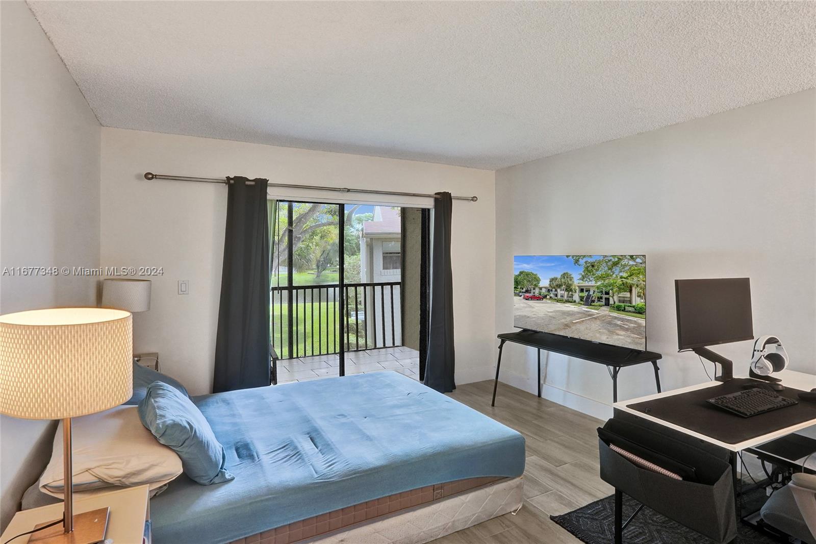 VILLAS AT MEADOW LAKES CO - Residential