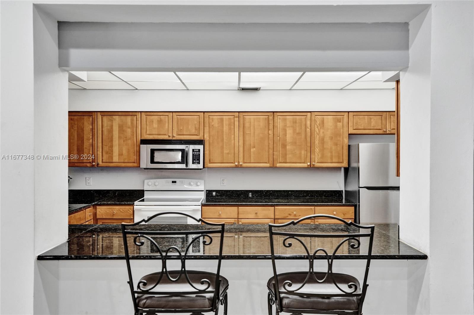VILLAS AT MEADOW LAKES CO - Residential