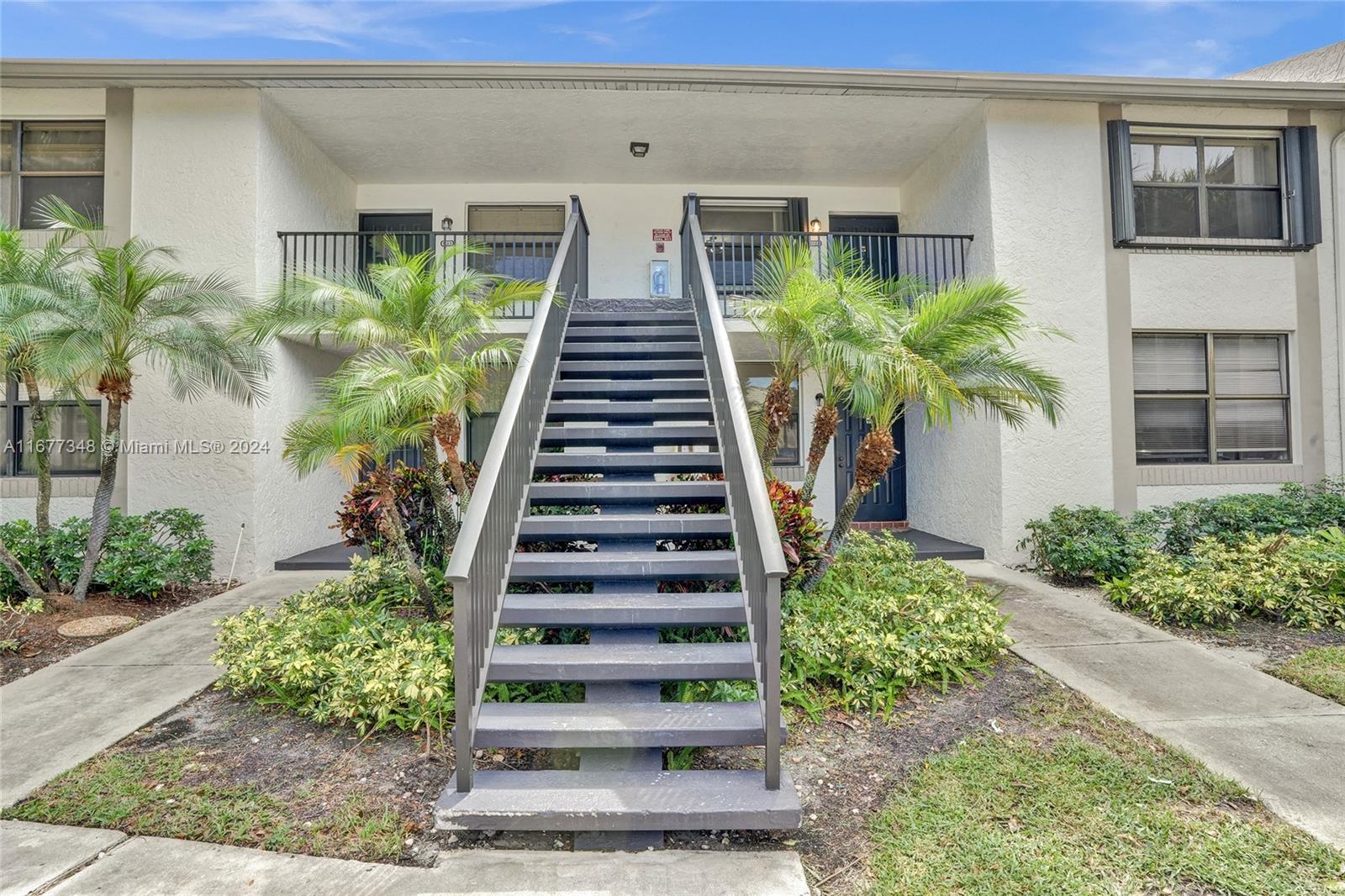 VILLAS AT MEADOW LAKES CO - Residential