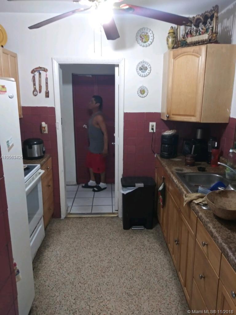 COPPINGS  TROPICAL  GARDEN - Residential