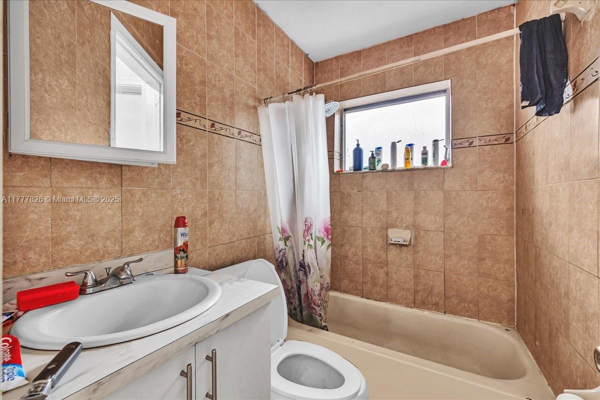 BONIELLO GARDENS 2ND ADD - Residential Income