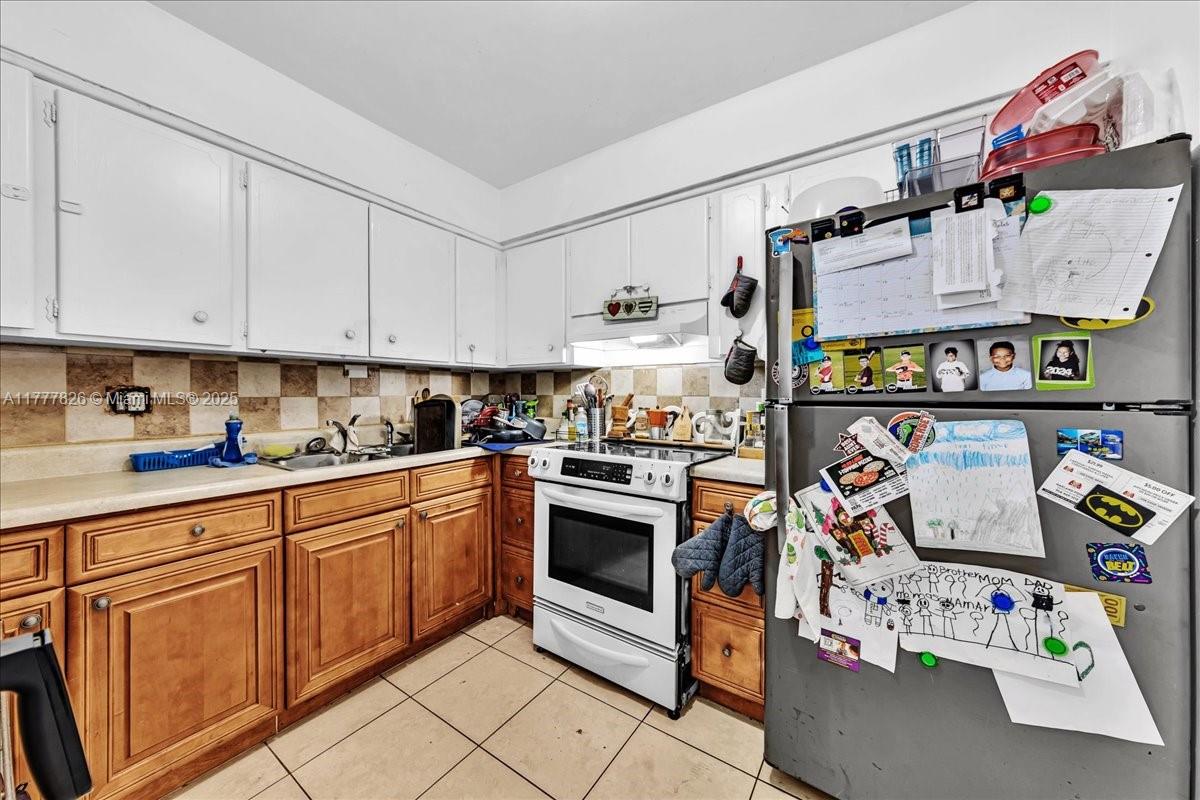 BONIELLO GARDENS 2ND ADD - Residential Income