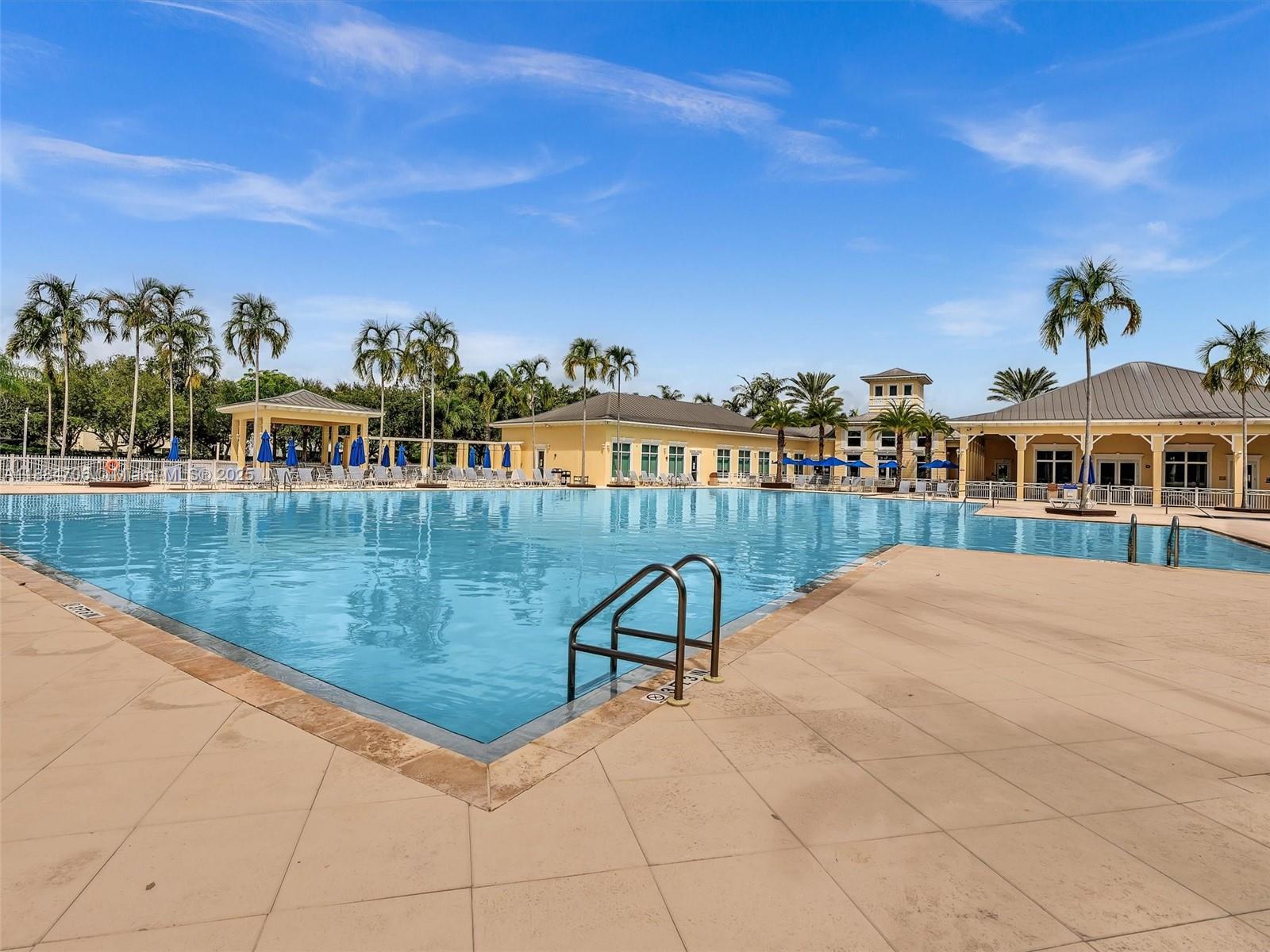 RAULS PLACE AT OASIS - Residential