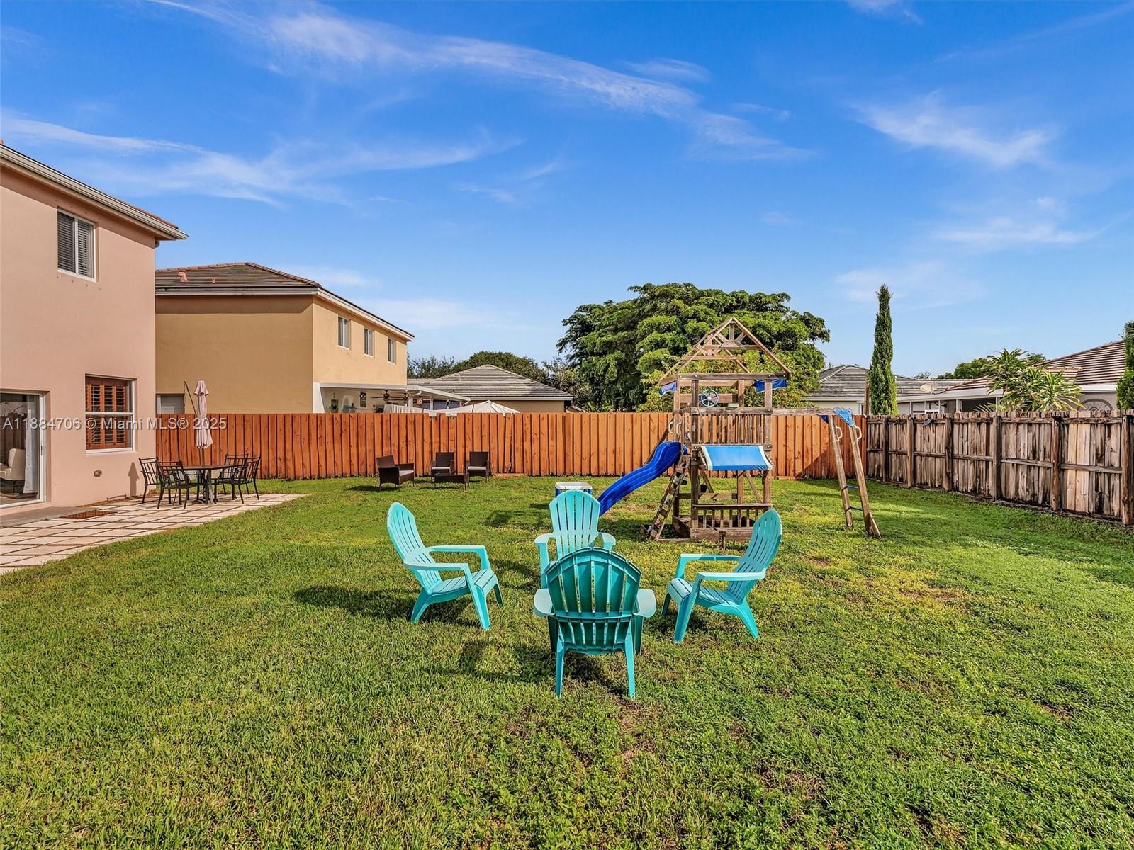 RAULS PLACE AT OASIS - Residential