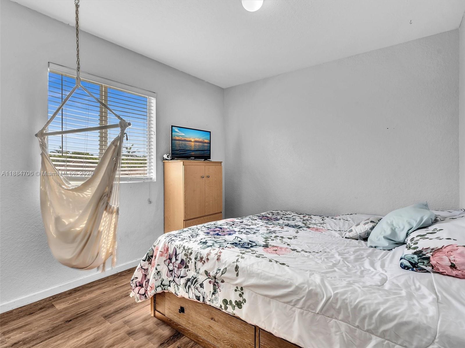 RAULS PLACE AT OASIS - Residential