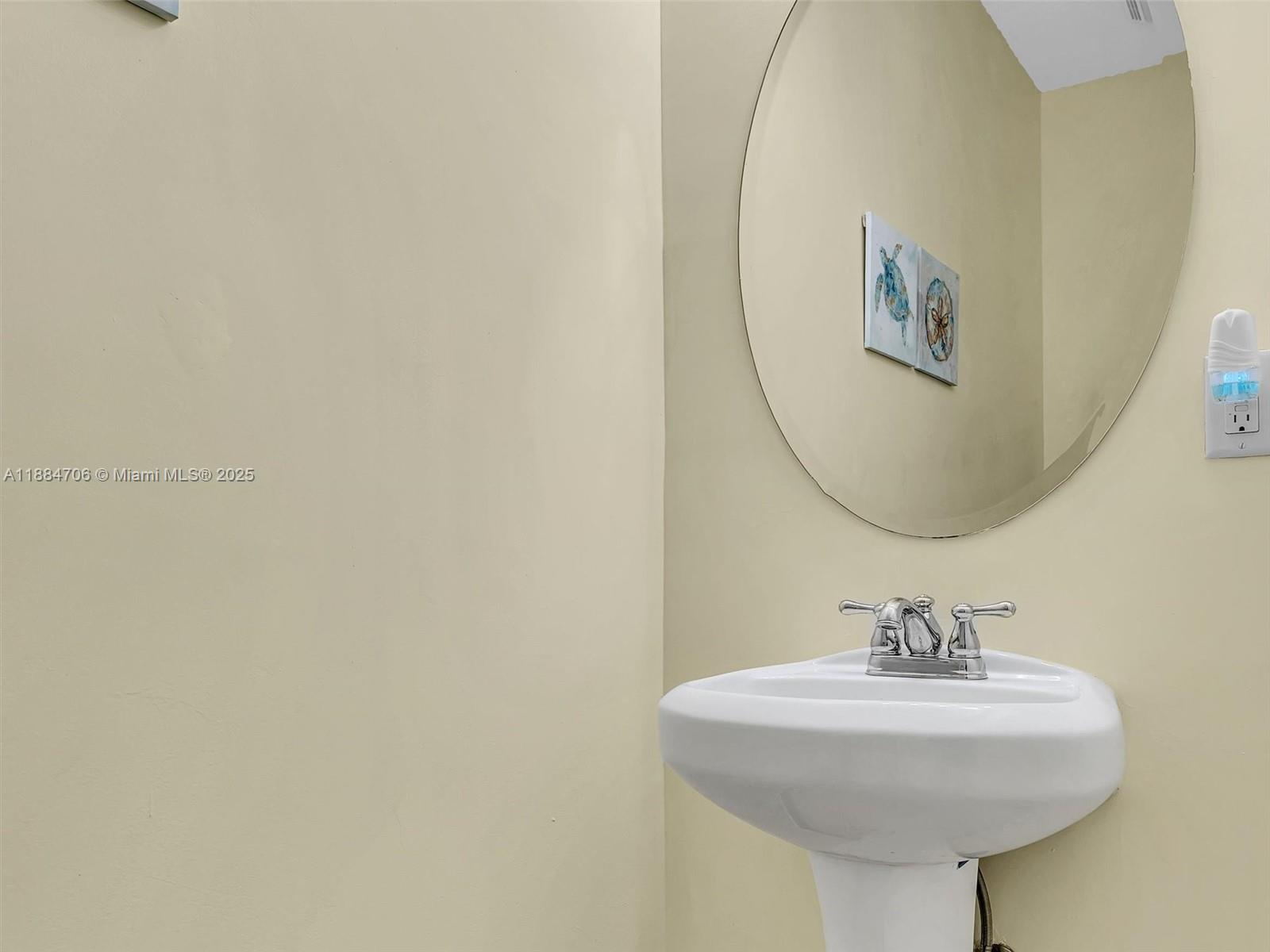 RAULS PLACE AT OASIS - Residential