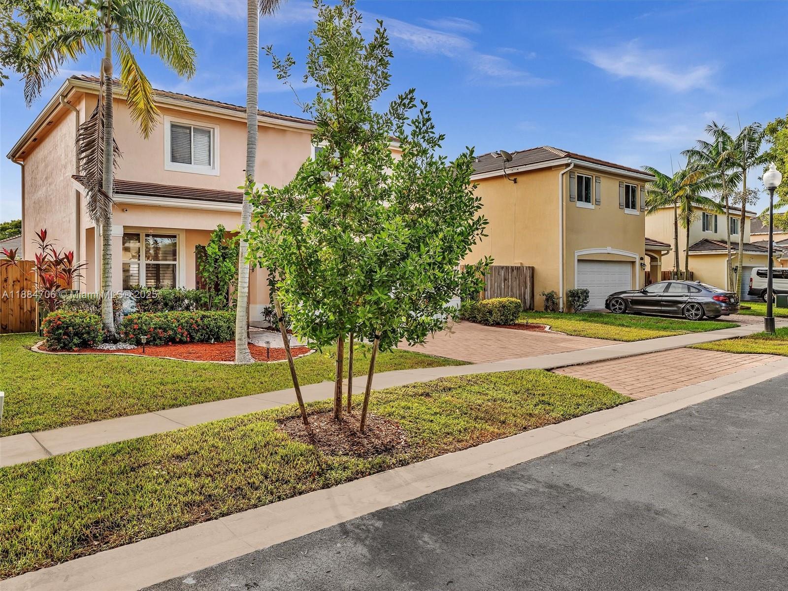 RAULS PLACE AT OASIS - Residential