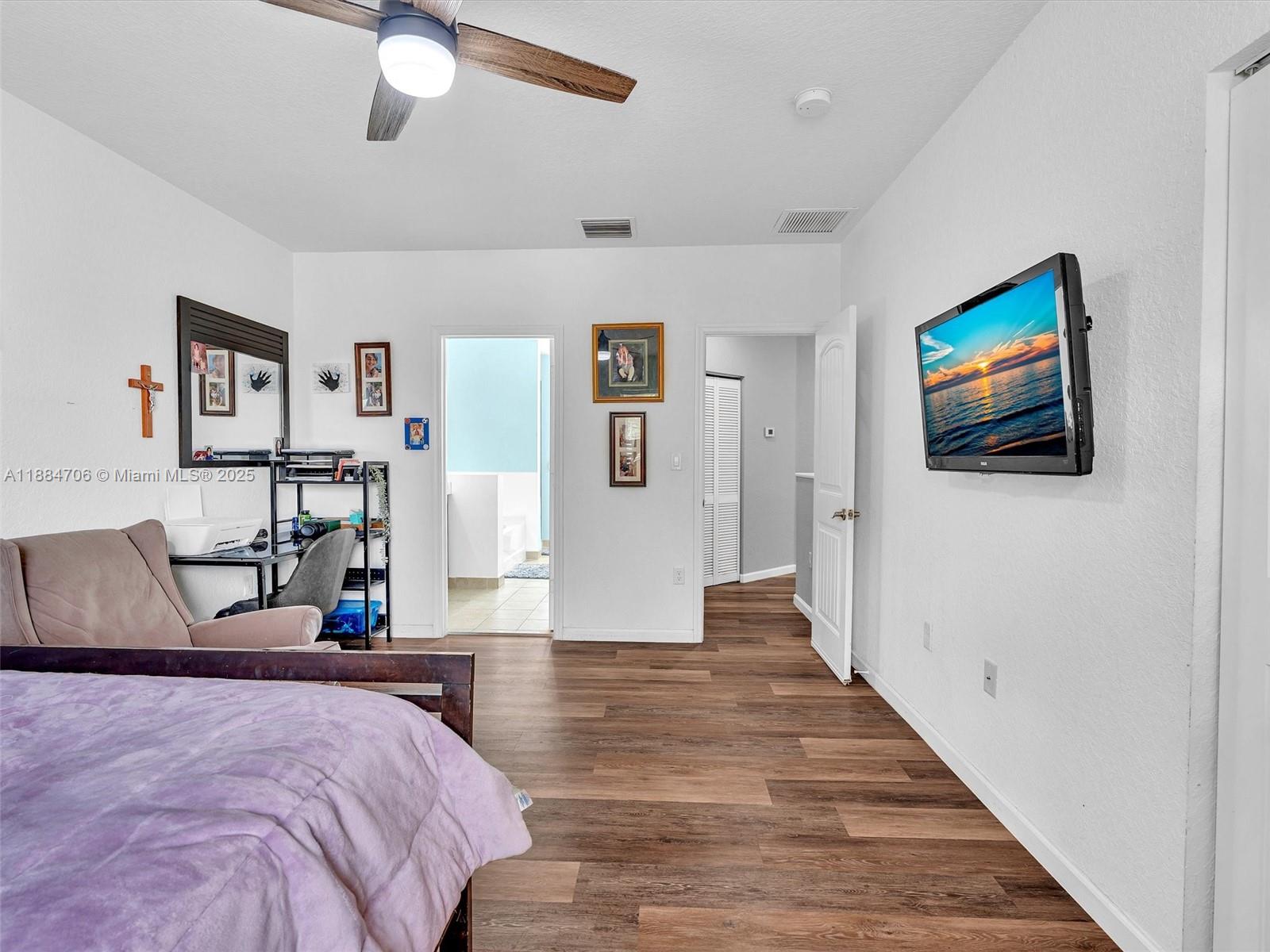 RAULS PLACE AT OASIS - Residential