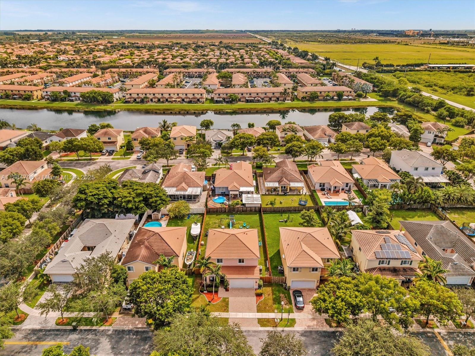 RAULS PLACE AT OASIS - Residential