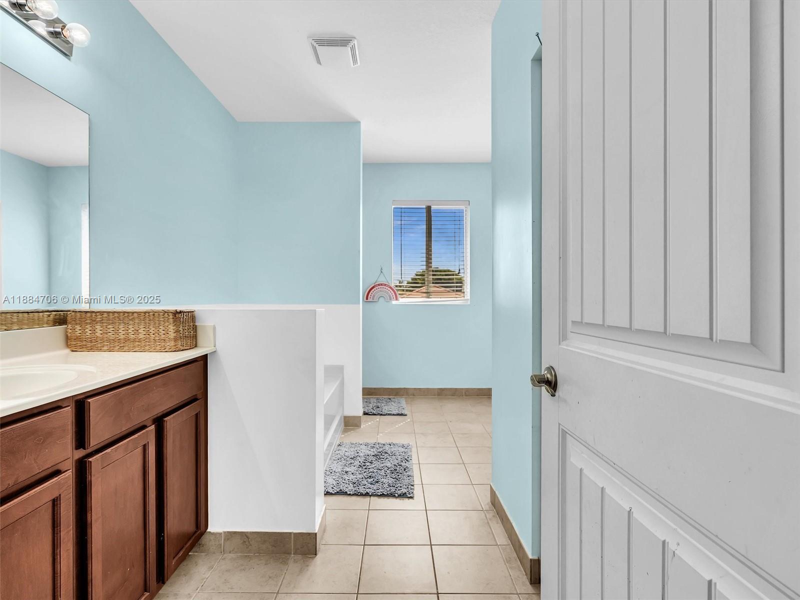 RAULS PLACE AT OASIS - Residential